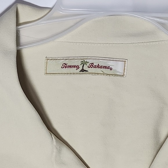 Tommy Bahama Button Down Shirt Men's Size XLARGE XL 100% Silk Yellow Embroidered - Picture 2 of 6